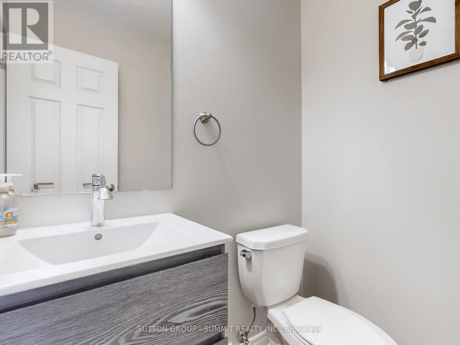 3050 Eberly Woods Drive, Oakville, Ontario  L6M 0T5 - Photo 41 - W12473634