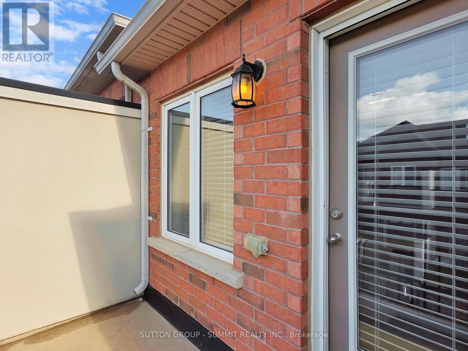 3050 Eberly Woods Drive, Oakville, Ontario  L6M 0T5 - Photo 44 - W12473634