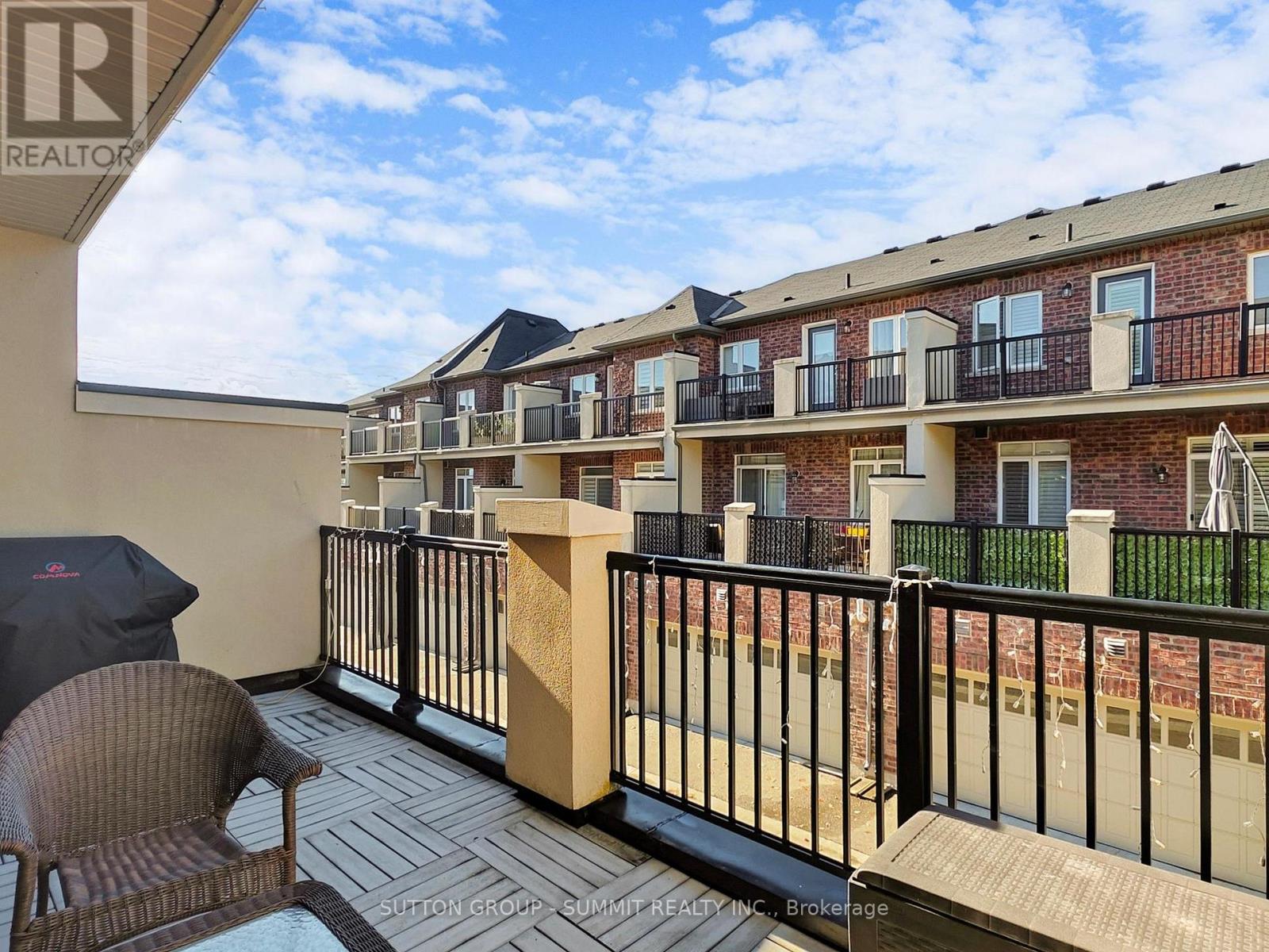 3050 Eberly Woods Drive, Oakville, Ontario  L6M 0T5 - Photo 47 - W12473634