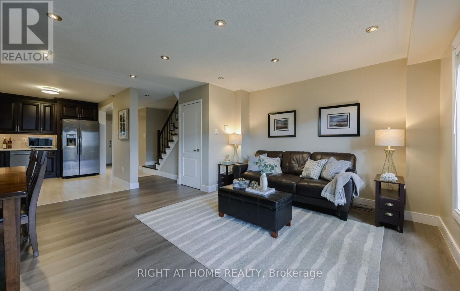 7 - 6050 Bidwell Trail, Mississauga, Ontario  L5V 1V6 - Photo 12 - W12473639