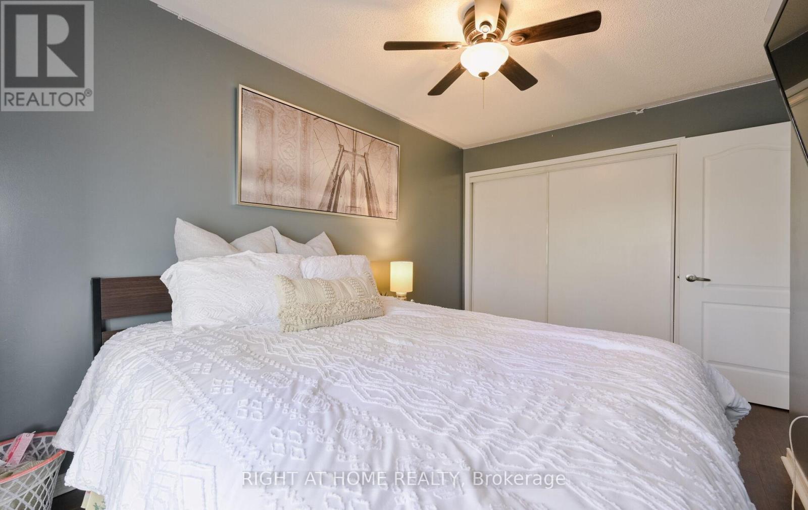 7 - 6050 Bidwell Trail, Mississauga, Ontario  L5V 1V6 - Photo 24 - W12473639