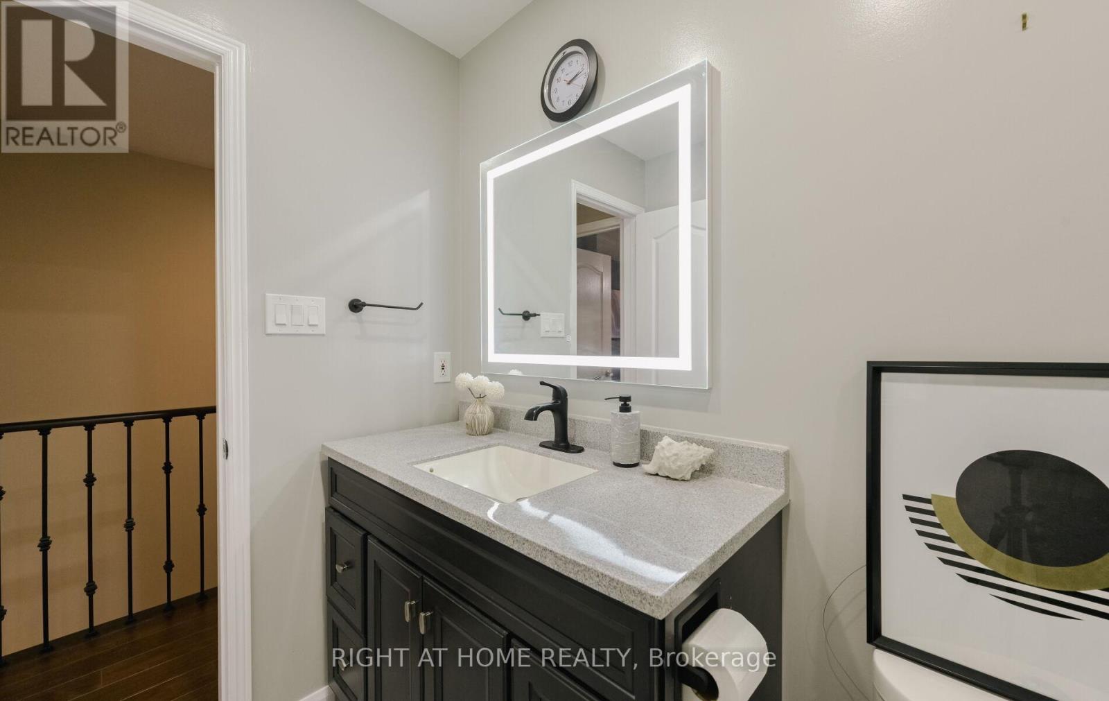 7 - 6050 Bidwell Trail, Mississauga, Ontario  L5V 1V6 - Photo 34 - W12473639