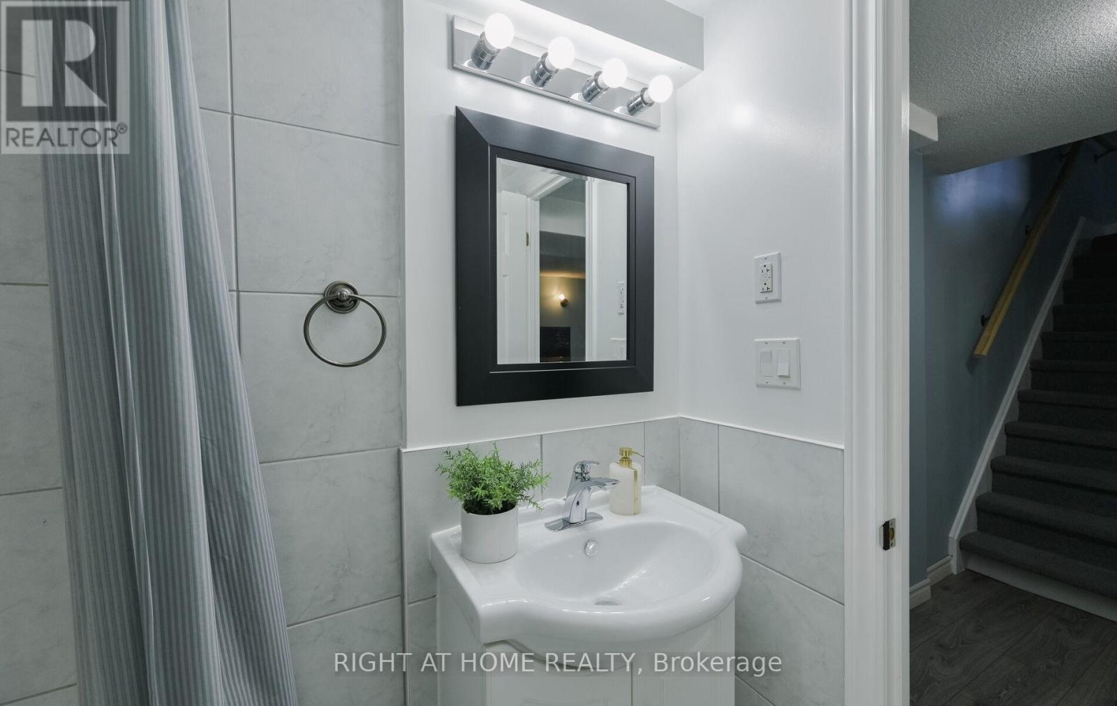 7 - 6050 Bidwell Trail, Mississauga, Ontario  L5V 1V6 - Photo 36 - W12473639