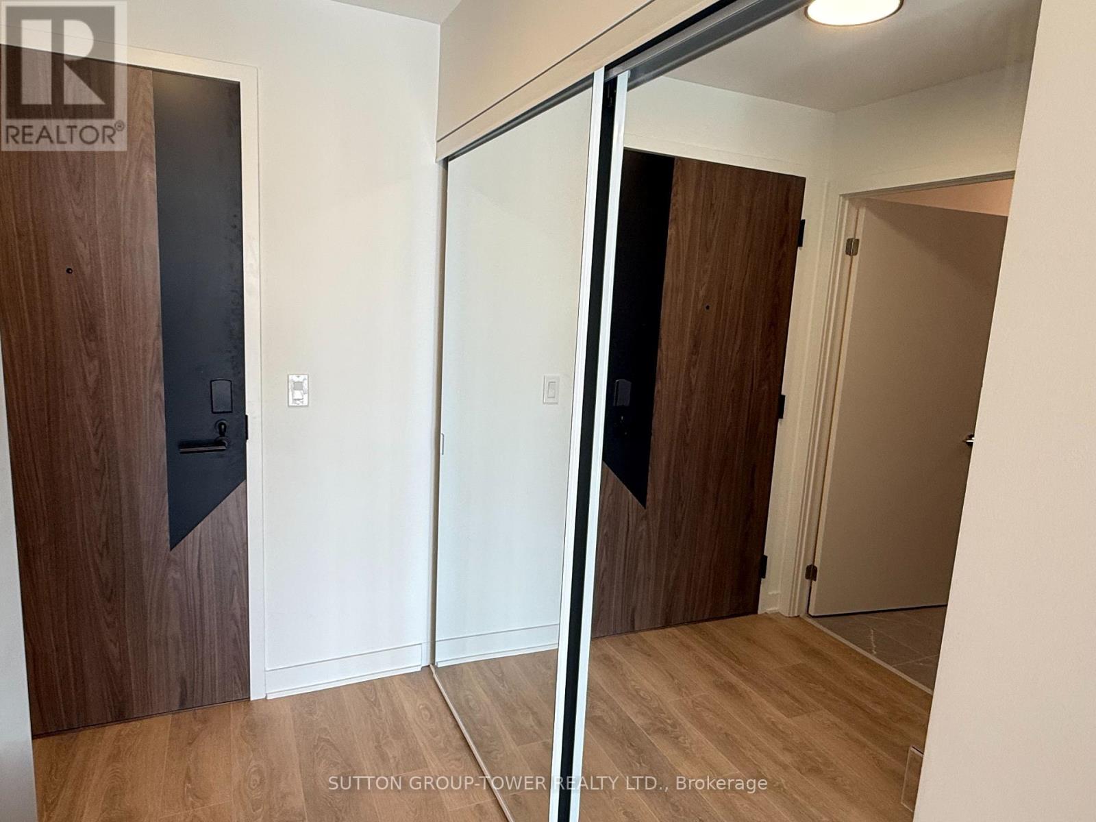306 - 1037 The Queensway, Toronto, Ontario  M8Z 6C7 - Photo 6 - W12473642