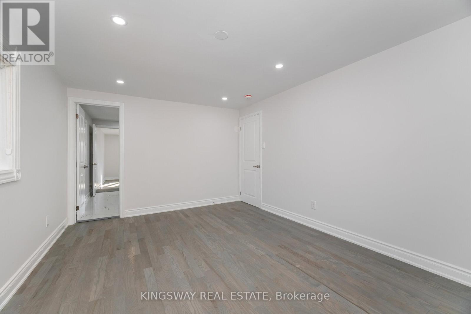 1008 Ceremonial Drive, Mississauga, Ontario  L5R 2Z7 - Photo 37 - W12473695