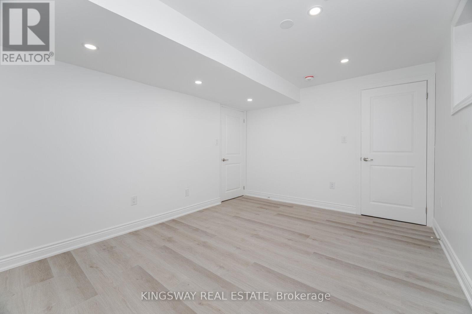 1008 Ceremonial Drive, Mississauga, Ontario  L5R 2Z7 - Photo 42 - W12473695