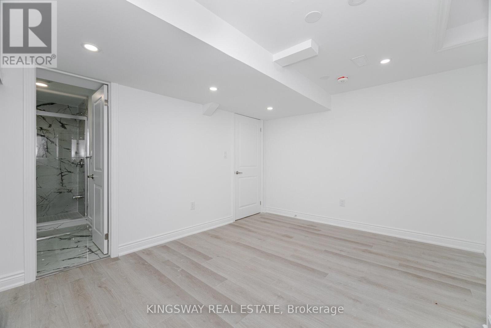 1008 Ceremonial Drive, Mississauga, Ontario  L5R 2Z7 - Photo 43 - W12473695