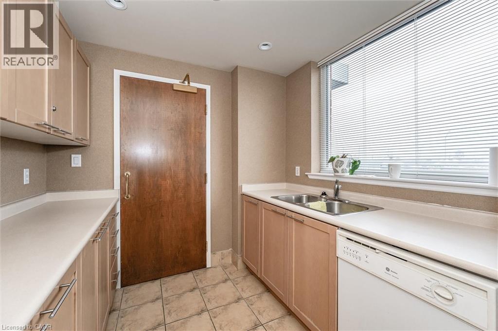 60 Old Mill Road Unit# 704, Oakville, Ontario  L6J 7V9 - Photo 29 - 40764825