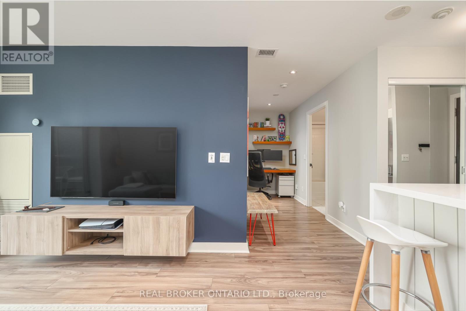 905 - 50 Lynn Williams Street, Toronto, Ontario  M6K 3R9 - Photo 11 - C12473715
