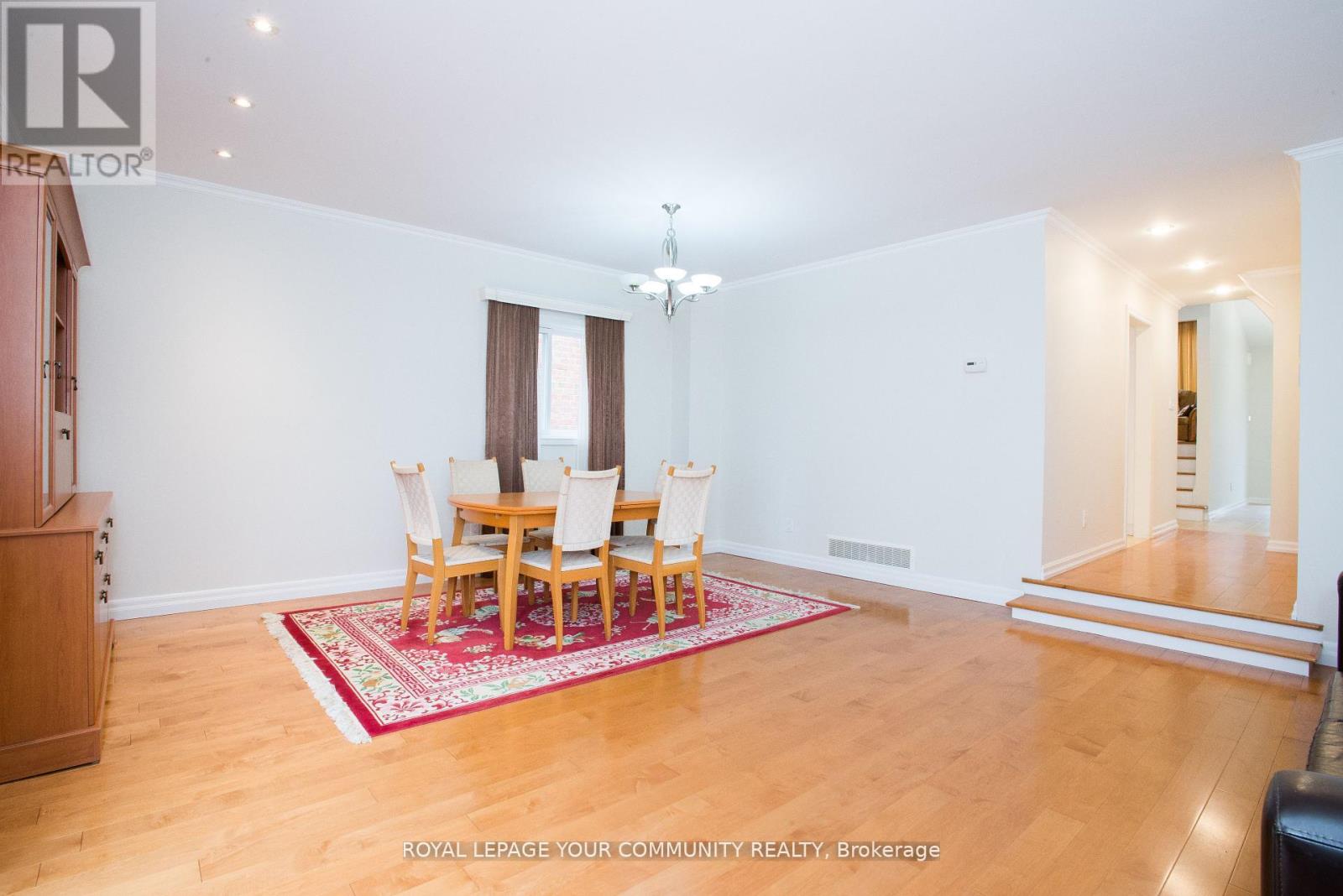 90 Carnival Court, Toronto, Ontario  M2R 3T8 - Photo 2 - C12473743