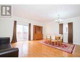 90 Carnival Court, Toronto (Westminster-Branson), Ca