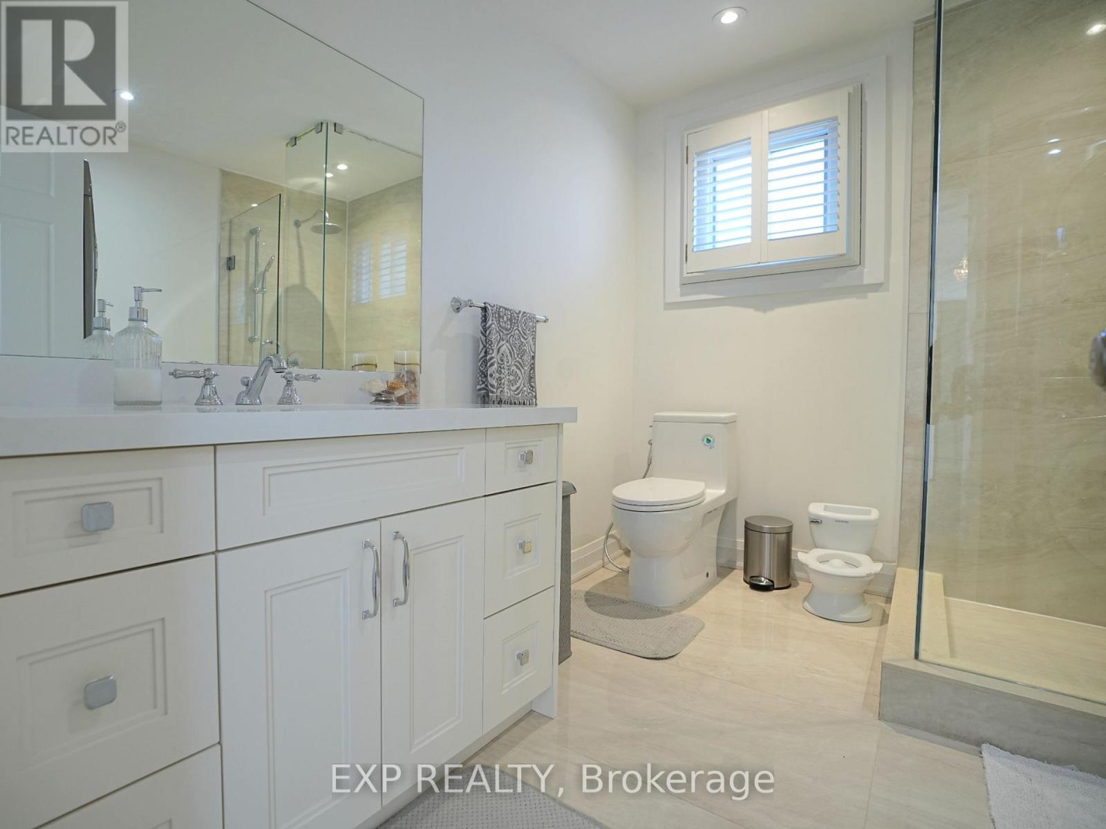 38 Tarbert Road, Toronto, Ontario  M2M 2Y2 - Photo 19 - C12473766