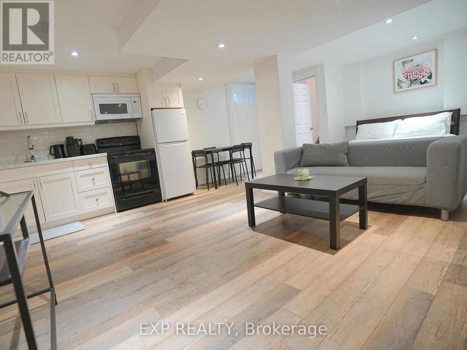 38 Tarbert Road, Toronto, Ontario  M2M 2Y2 - Photo 29 - C12473766