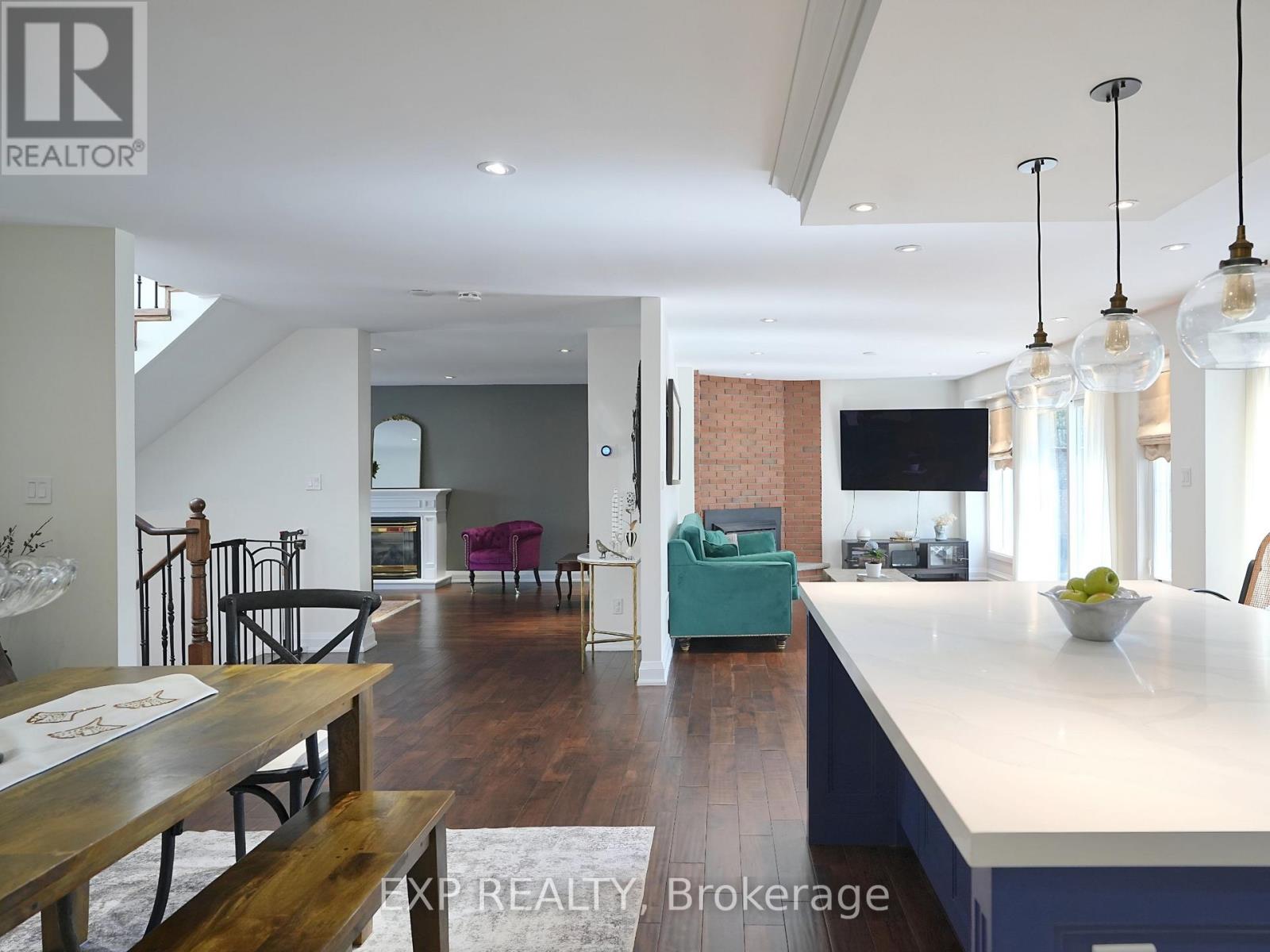 38 Tarbert Road, Toronto, Ontario  M2M 2Y2 - Photo 7 - C12473766