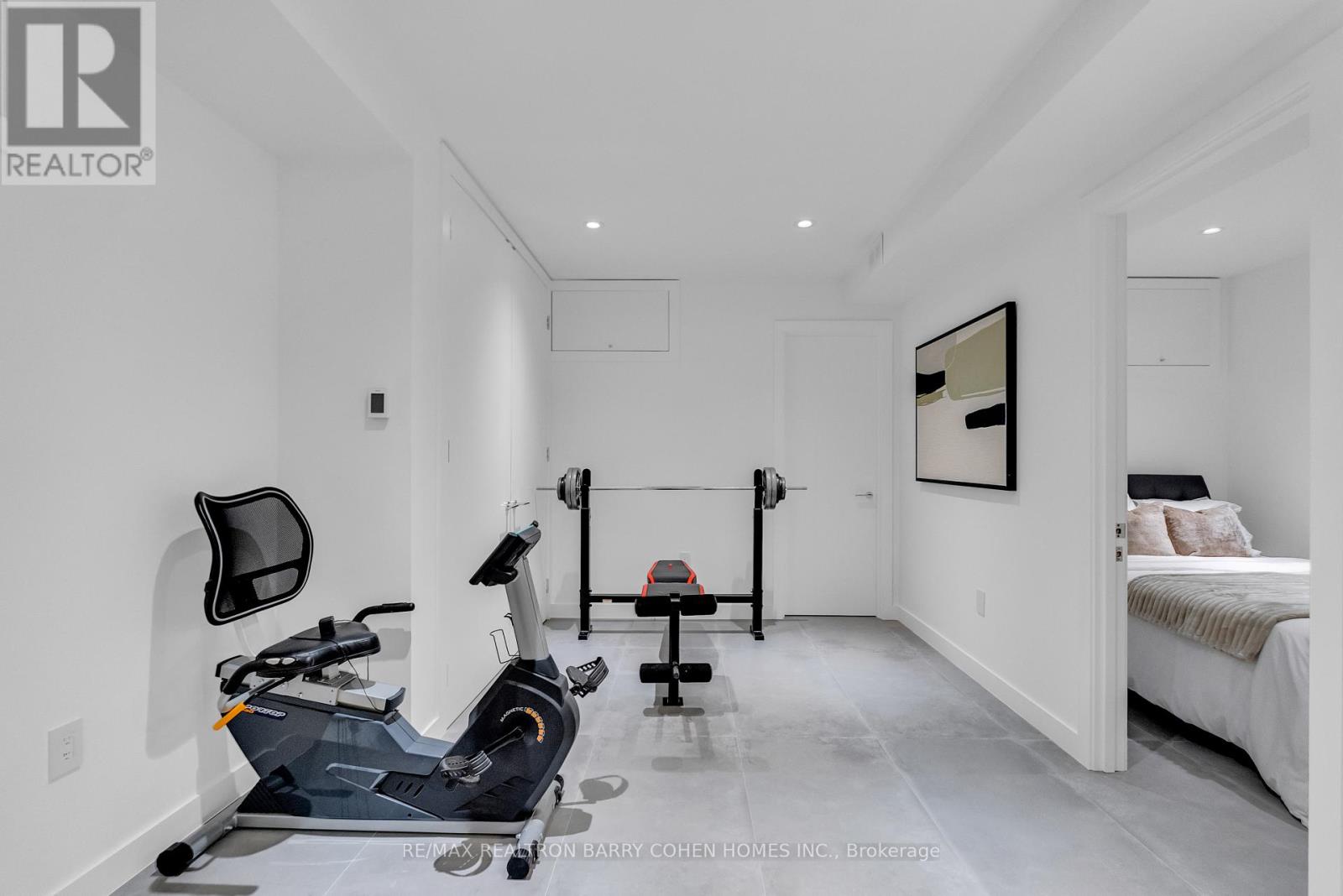 18 Astley Avenue, Toronto, Ontario  M4W 3B4 - Photo 23 - C12473795