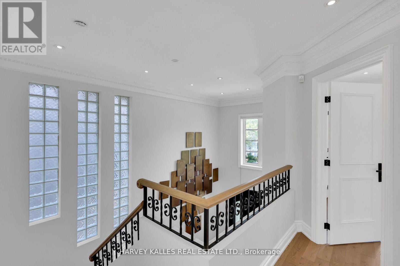 737 Woburn Avenue, Toronto, Ontario  M5M 1M2 - Photo 22 - C12473842