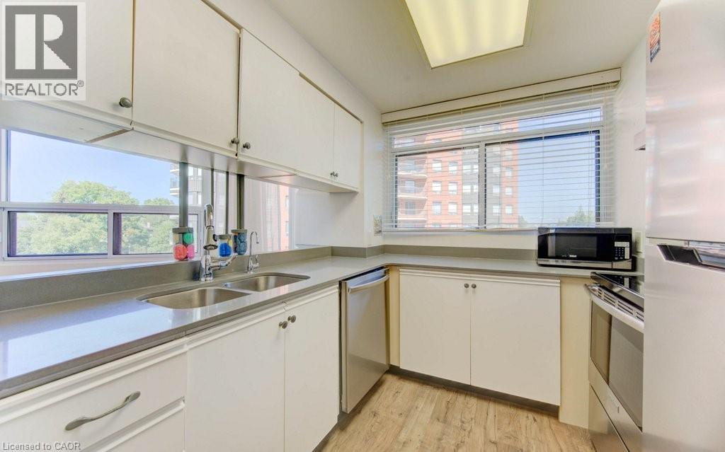 20 Ellen Street E Unit# 405, Kitchener, Ontario  N2H 6R7 - Photo 18 - 40771950