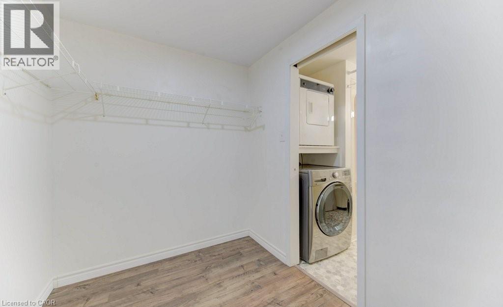 20 Ellen Street E Unit# 405, Kitchener, Ontario  N2H 6R7 - Photo 8 - 40771950