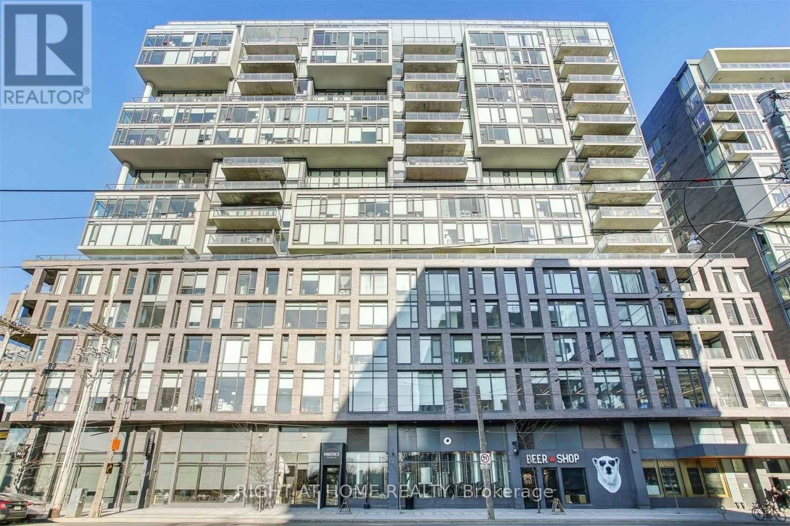 408 - 111 Bathurst Street, Toronto, Ontario  M5V 0M9 - Photo 18 - C12473871