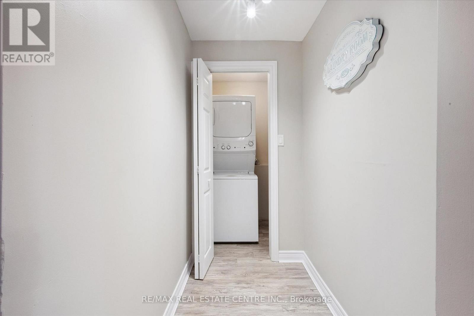 16 - 18 St Andrews Street, Cambridge, Ontario  N1S 1M4 - Photo 18 - X12473625