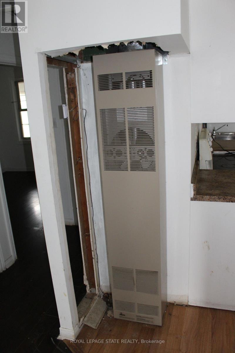 5406 Mcrae Street, Niagara Falls, Ontario  L2E 1R4 - Photo 19 - X12473655