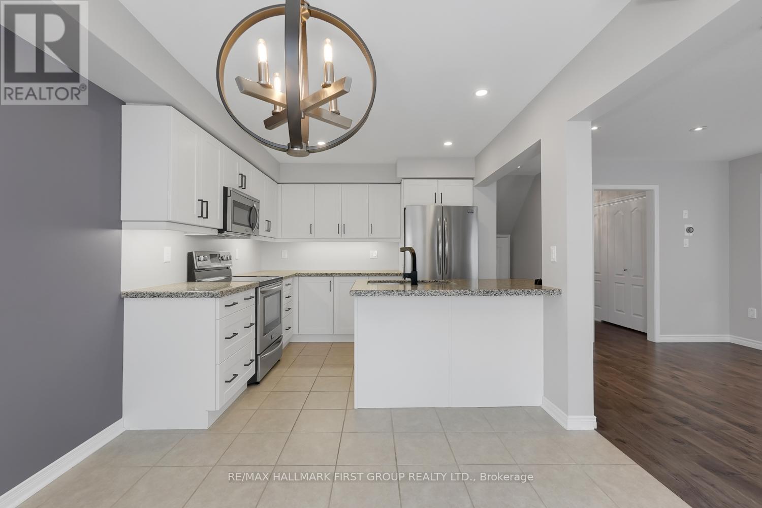60 Ray Richards Street, Clarington (Bowmanville), Ontario  L1C 0S9 - Photo 4 - E12473779