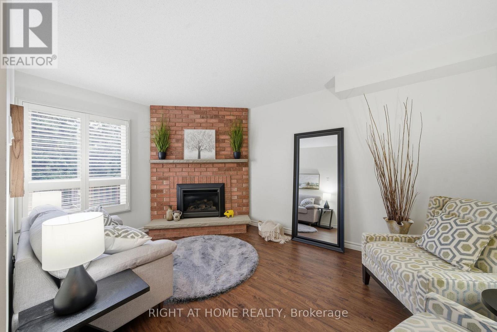 5 Wickens Crescent, Ajax (Central West), Ontario  L1T 3M7 - Photo 17 - E12473785