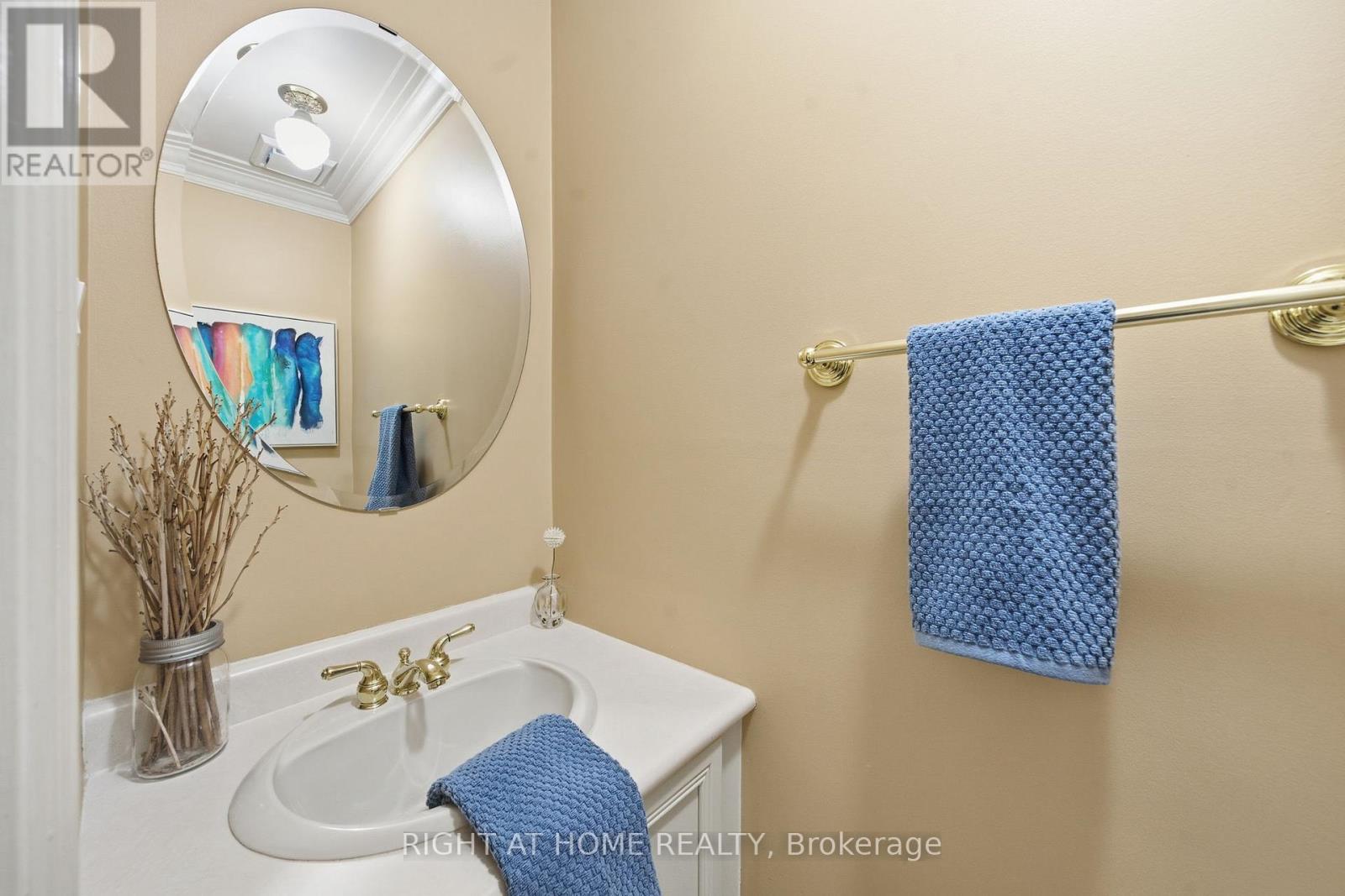 5 Wickens Crescent, Ajax (Central West), Ontario  L1T 3M7 - Photo 20 - E12473785