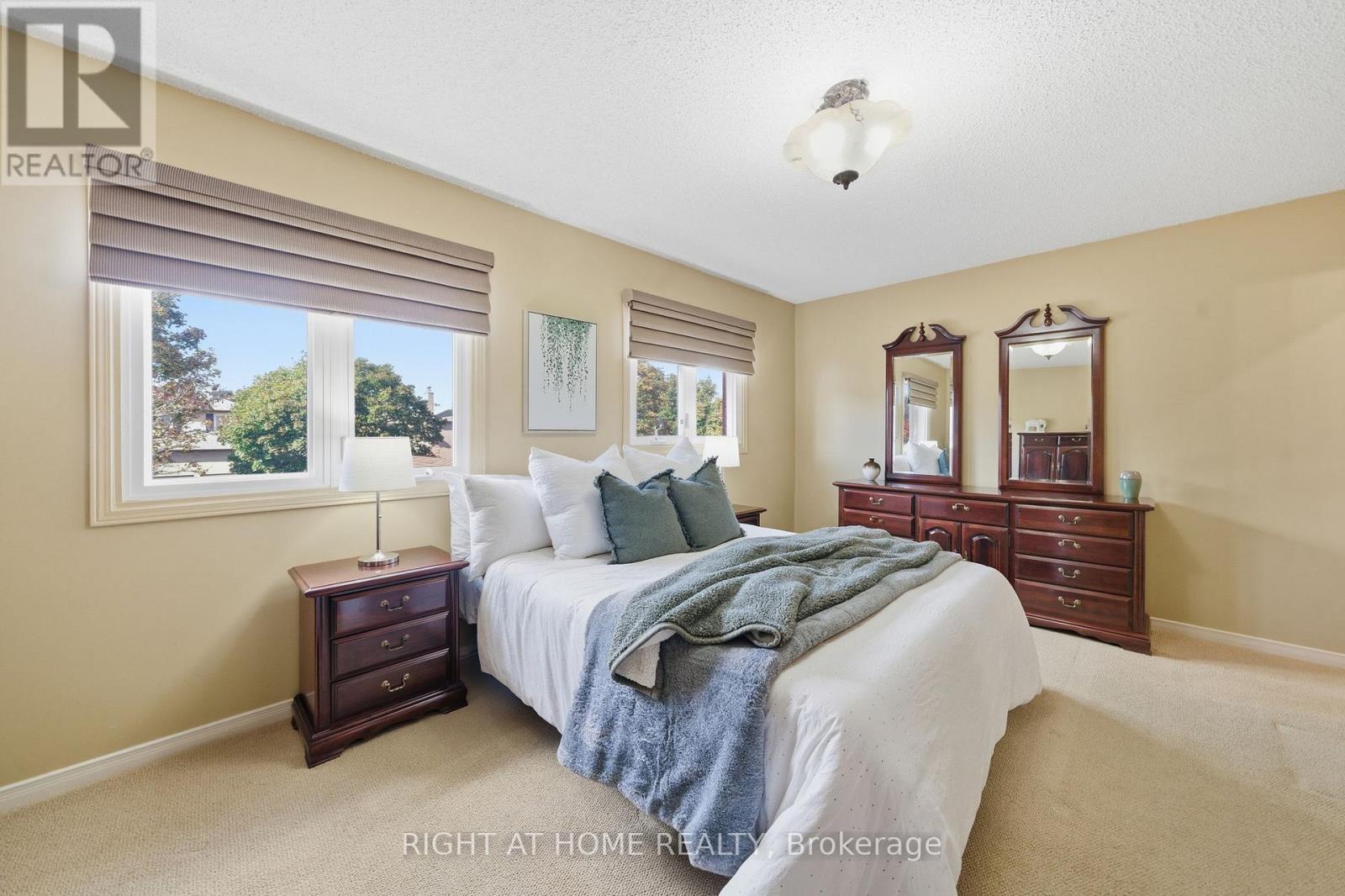 5 Wickens Crescent, Ajax (Central West), Ontario  L1T 3M7 - Photo 22 - E12473785