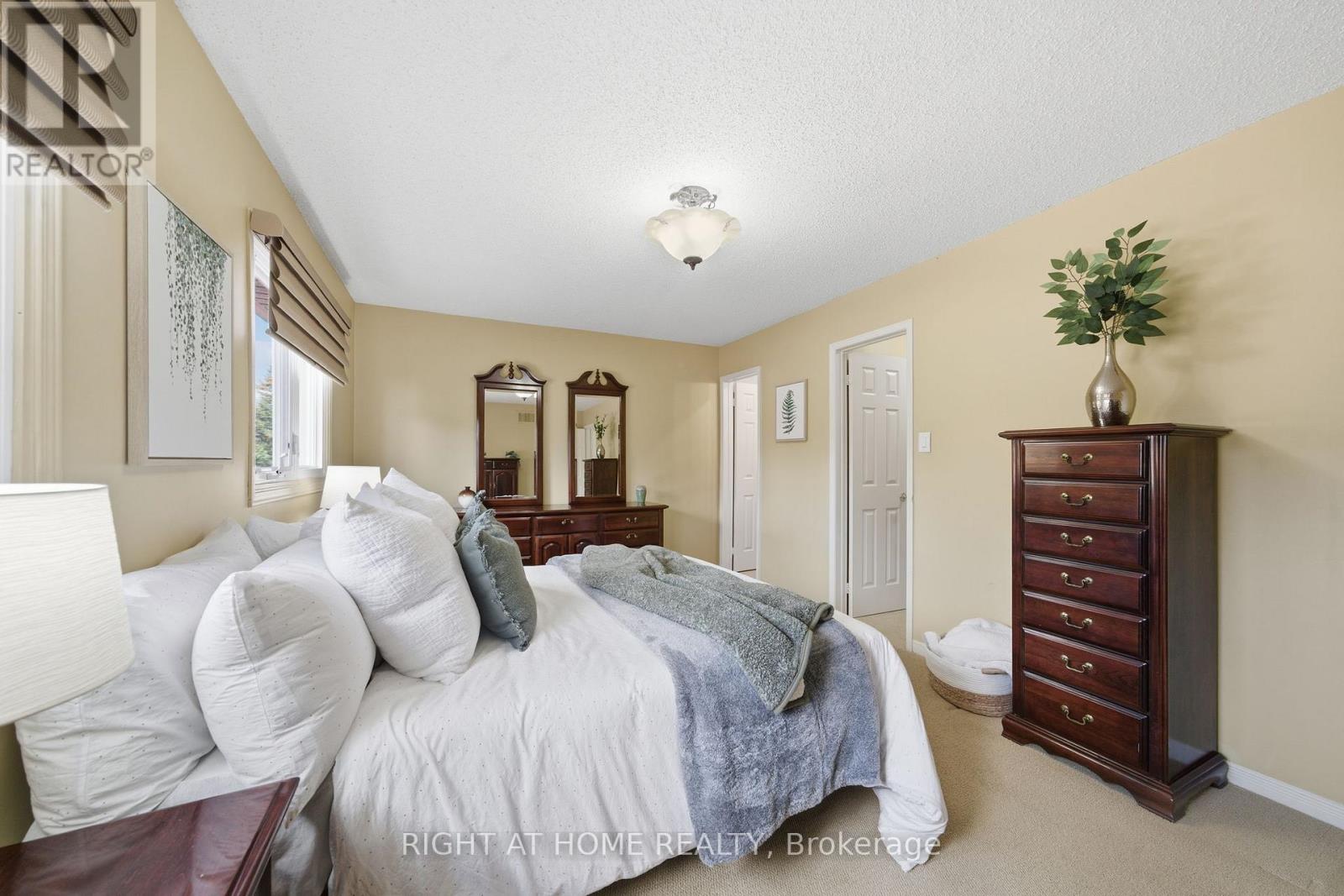 5 Wickens Crescent, Ajax (Central West), Ontario  L1T 3M7 - Photo 23 - E12473785
