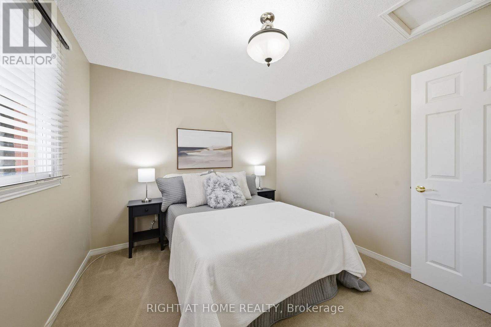 5 Wickens Crescent, Ajax (Central West), Ontario  L1T 3M7 - Photo 35 - E12473785