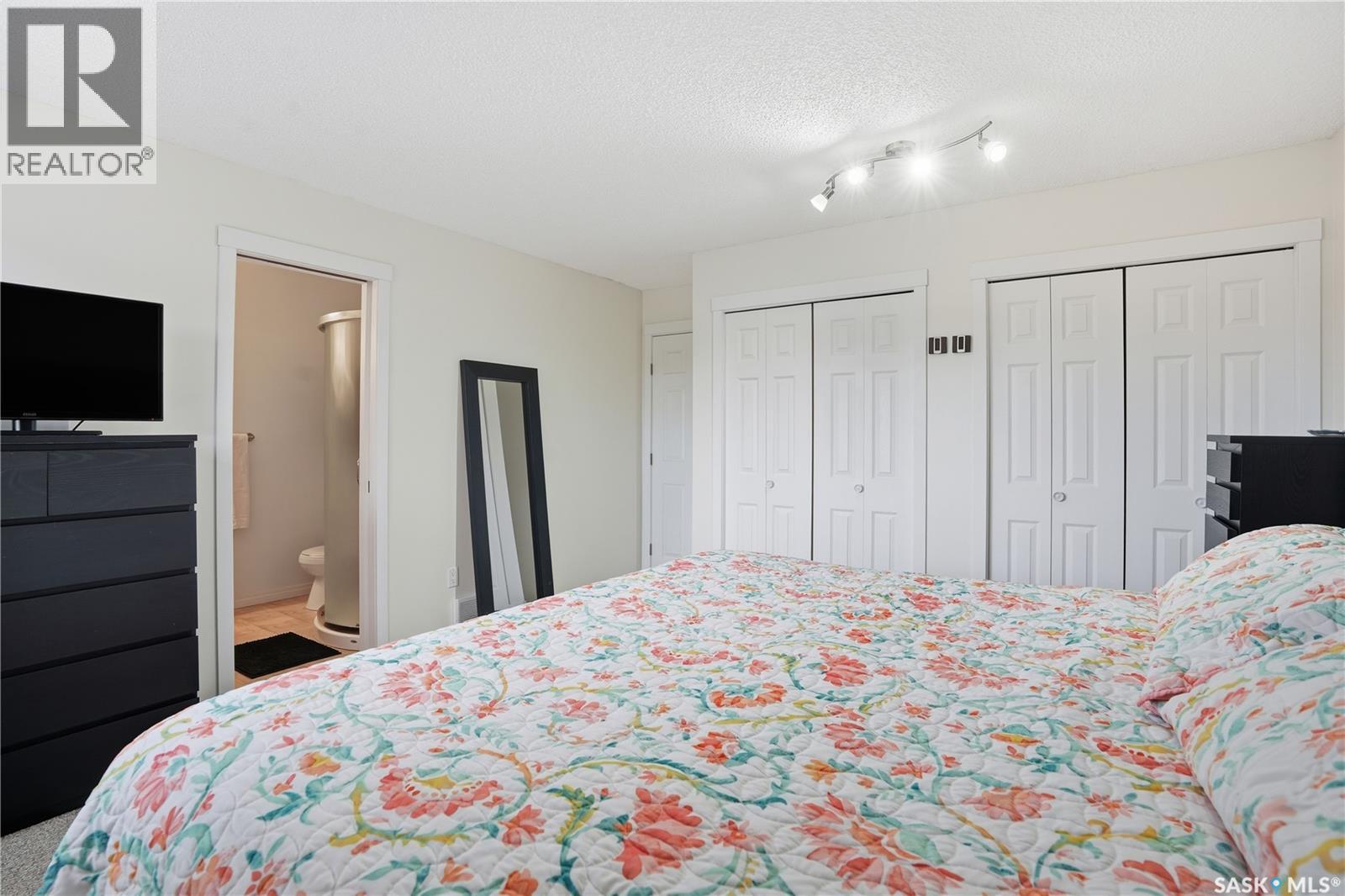 3327 Coughlin Bay E, Regina, Saskatchewan  S4V 1W3 - Photo 25 - SK021382