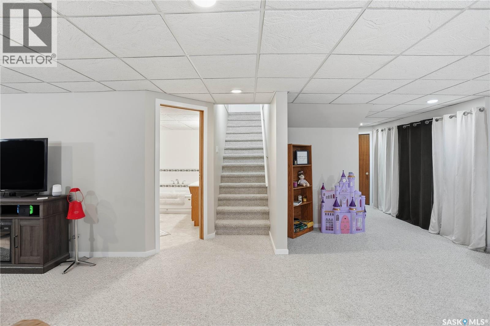 3327 Coughlin Bay E, Regina, Saskatchewan  S4V 1W3 - Photo 33 - SK021382
