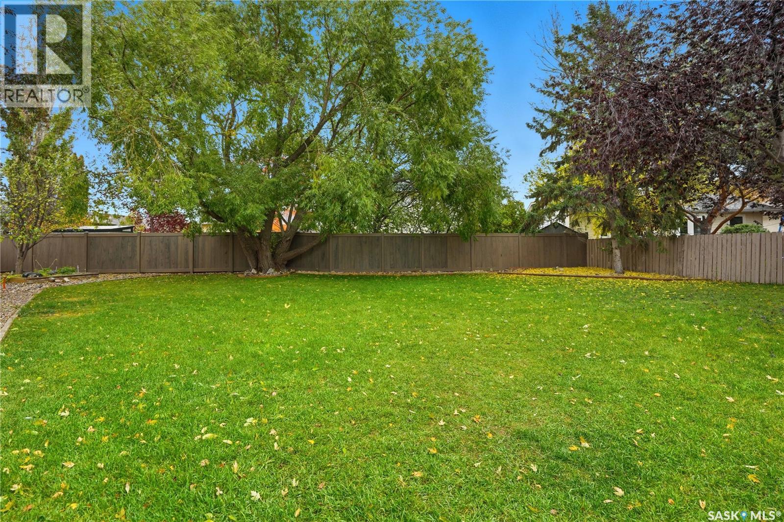 3327 Coughlin Bay E, Regina, Saskatchewan  S4V 1W3 - Photo 46 - SK021382