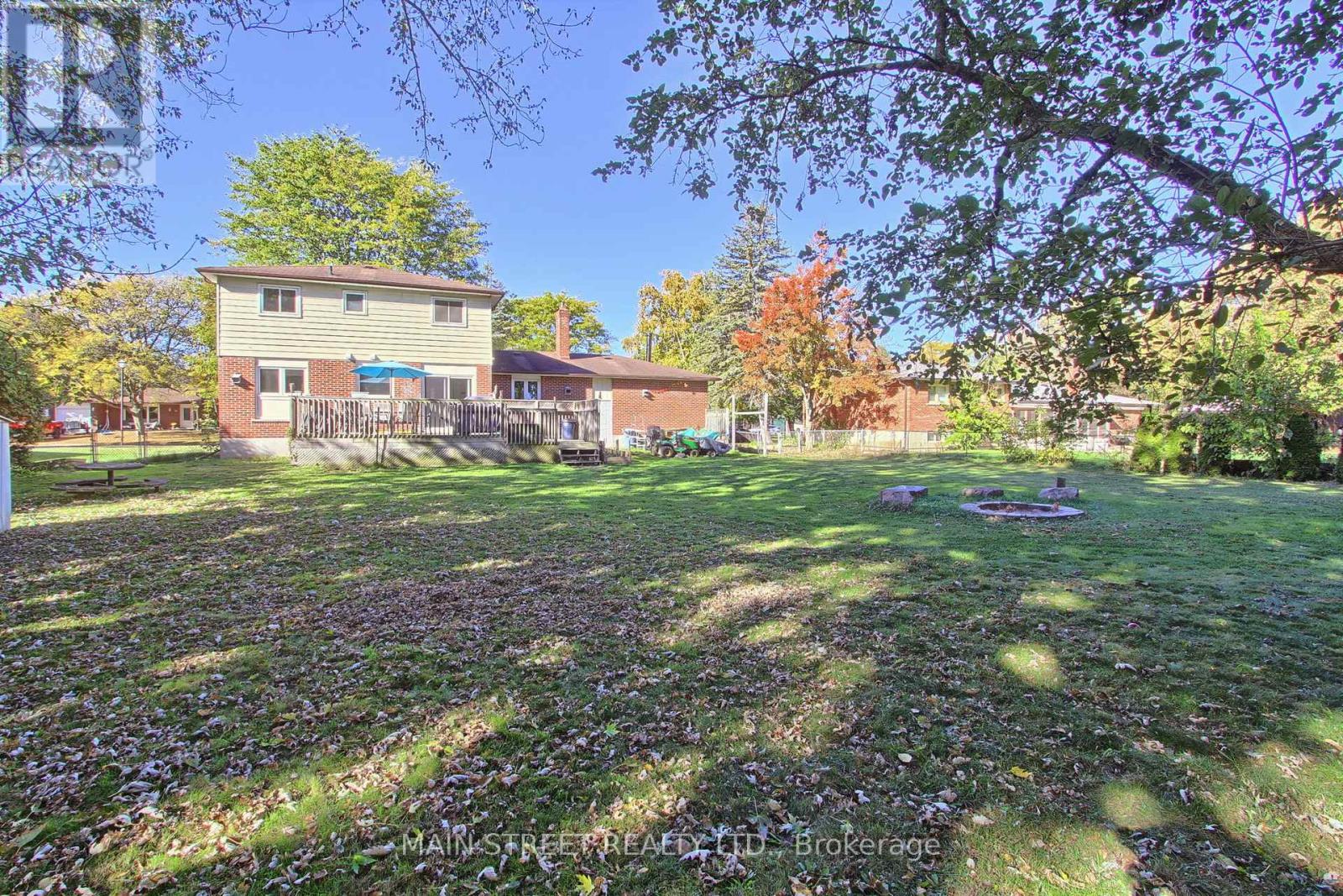16 Ramsay Street, East Gwillimbury, Ontario  L0G 1H0 - Photo 21 - N12473717