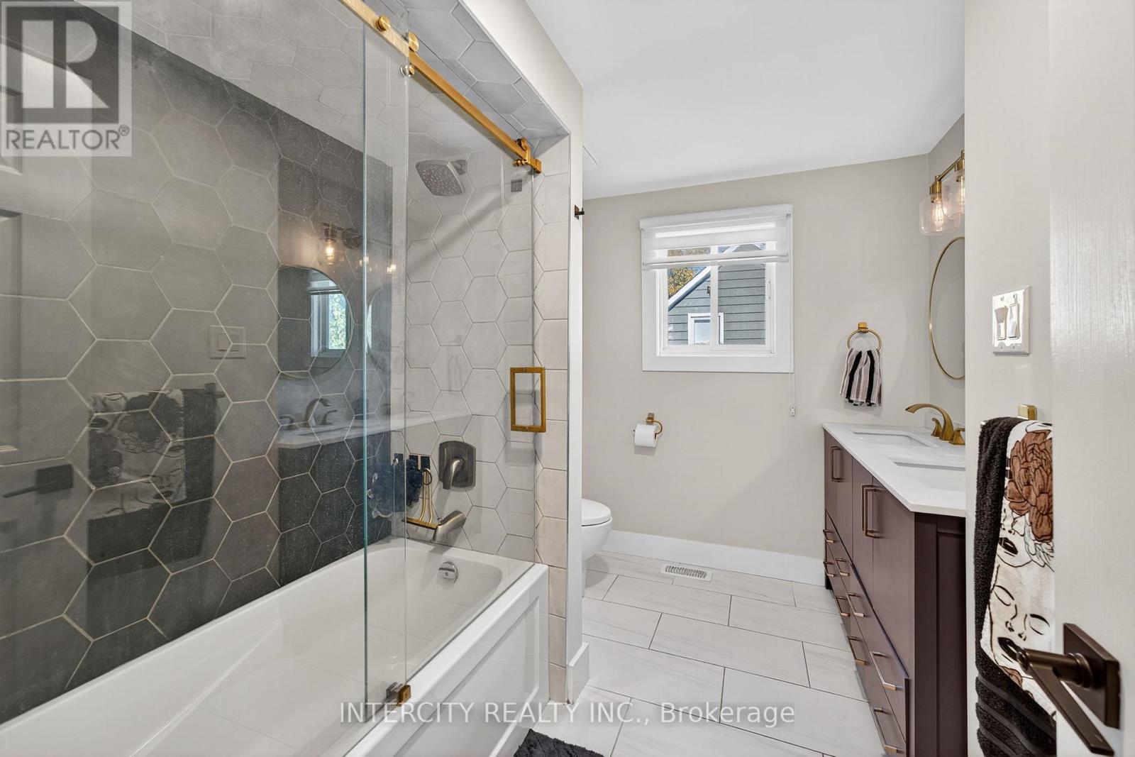 107 Albert Street E, New Tecumseth, Ontario  L9R 1G3 - Photo 24 - N12473720