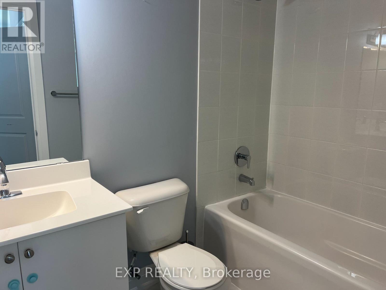 903a - 5309 Highway 7 Highway, Vaughan, Ontario  L4L 0J1 - Photo 10 - N12473723