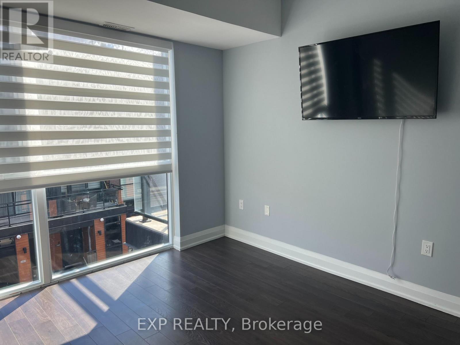 903a - 5309 Highway 7 Highway, Vaughan, Ontario  L4L 0J1 - Photo 8 - N12473723
