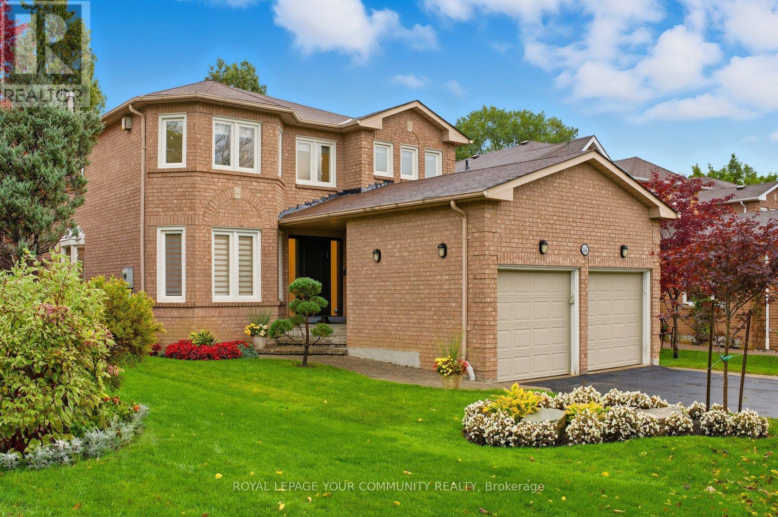 15 Redondo Drive, Vaughan, Ontario  L4J 7S7 - Photo 2 - N12473745