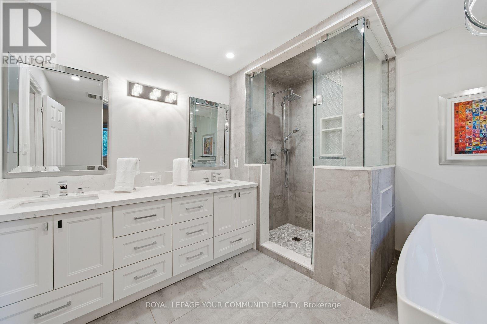 15 Redondo Drive, Vaughan, Ontario  L4J 7S7 - Photo 31 - N12473745