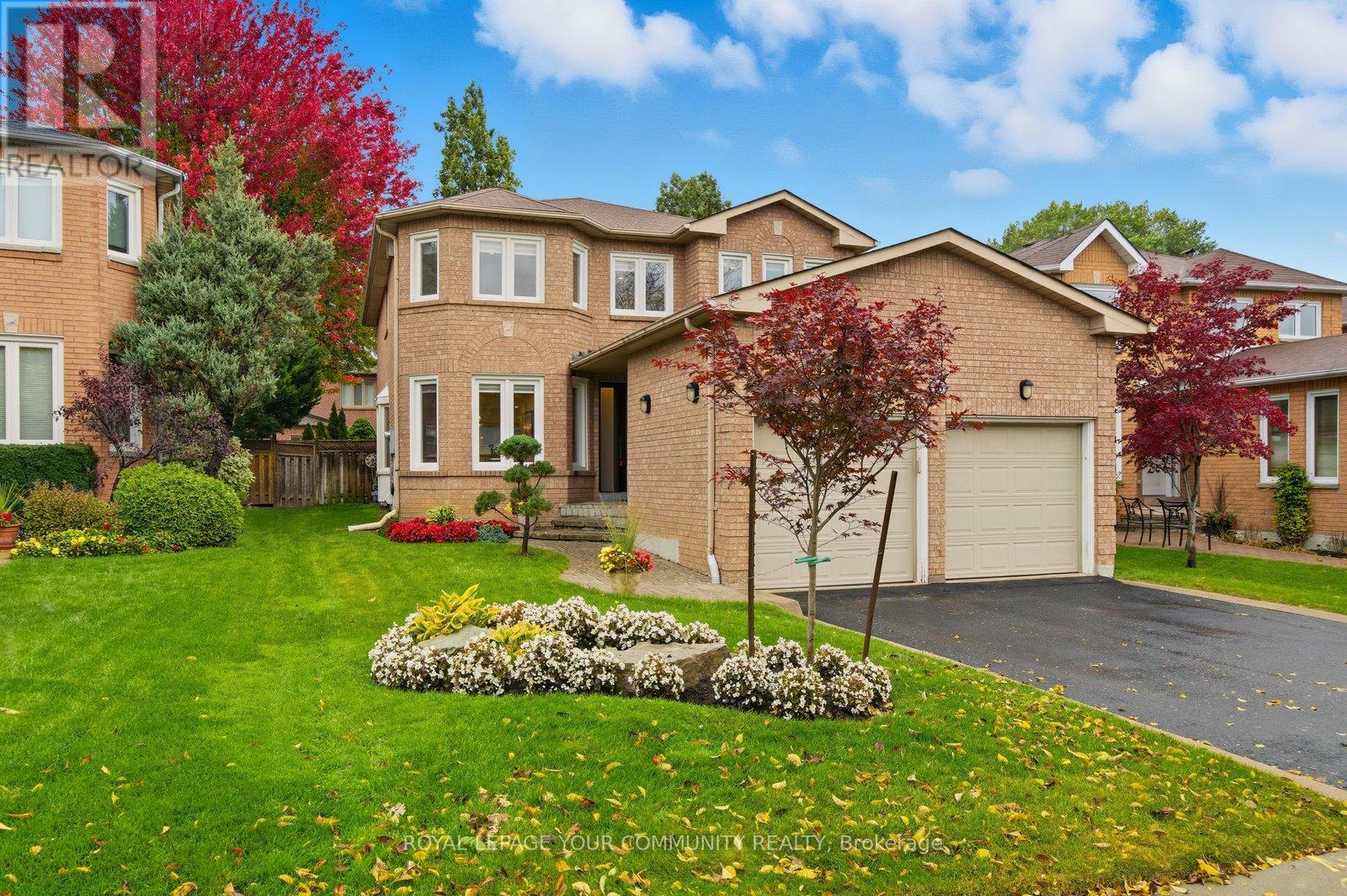 15 Redondo Drive, Vaughan, Ontario  L4J 7S7 - Photo 4 - N12473745