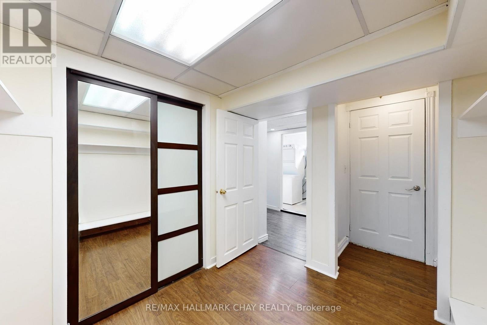 46 Kemano Road, Aurora, Ontario  L4G 2Y3 - Photo 9 - N12473757