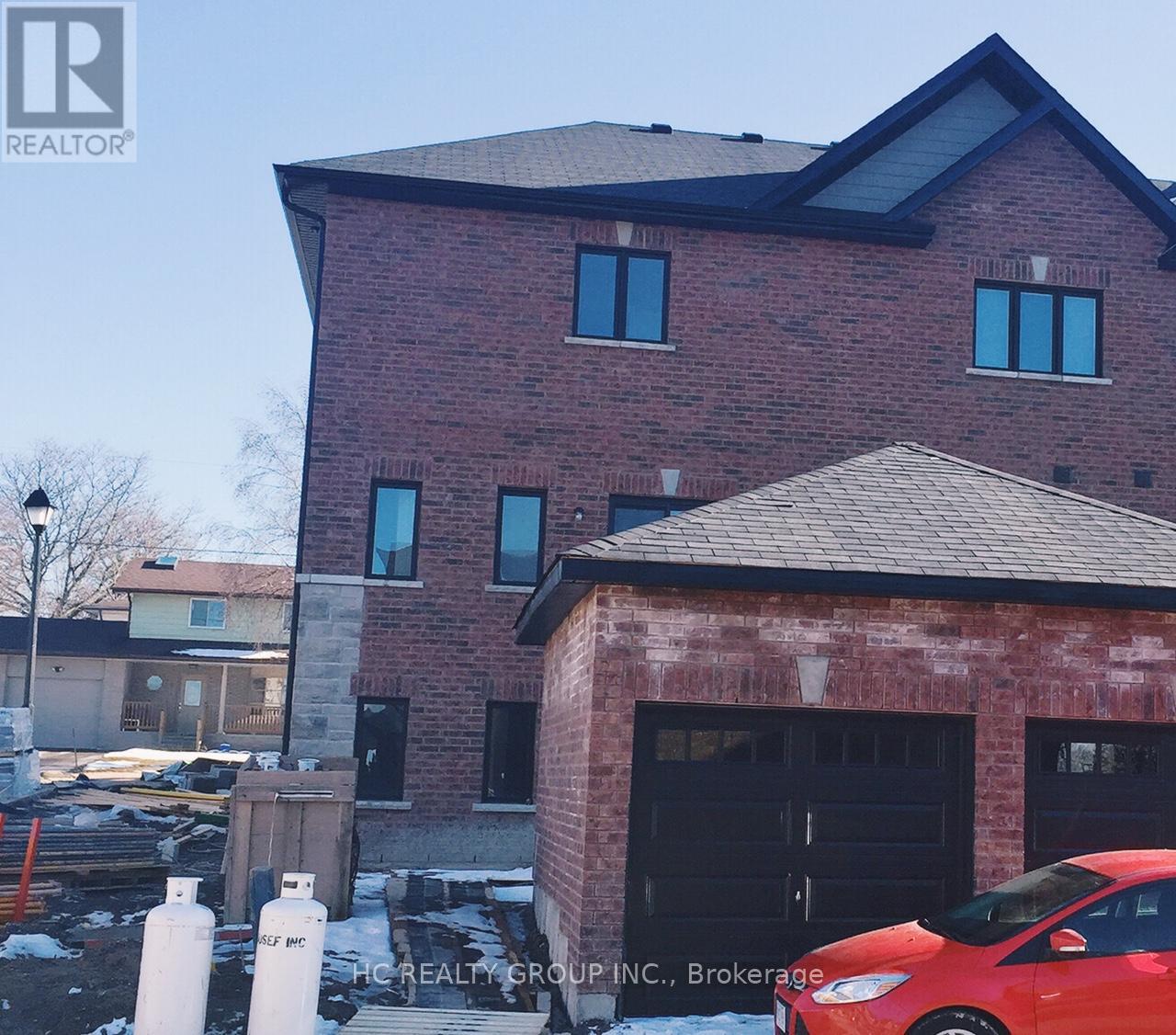 19 Zenyatta Lane, East Gwillimbury, Ontario  L9N 1K9 - Photo 8 - N12473799