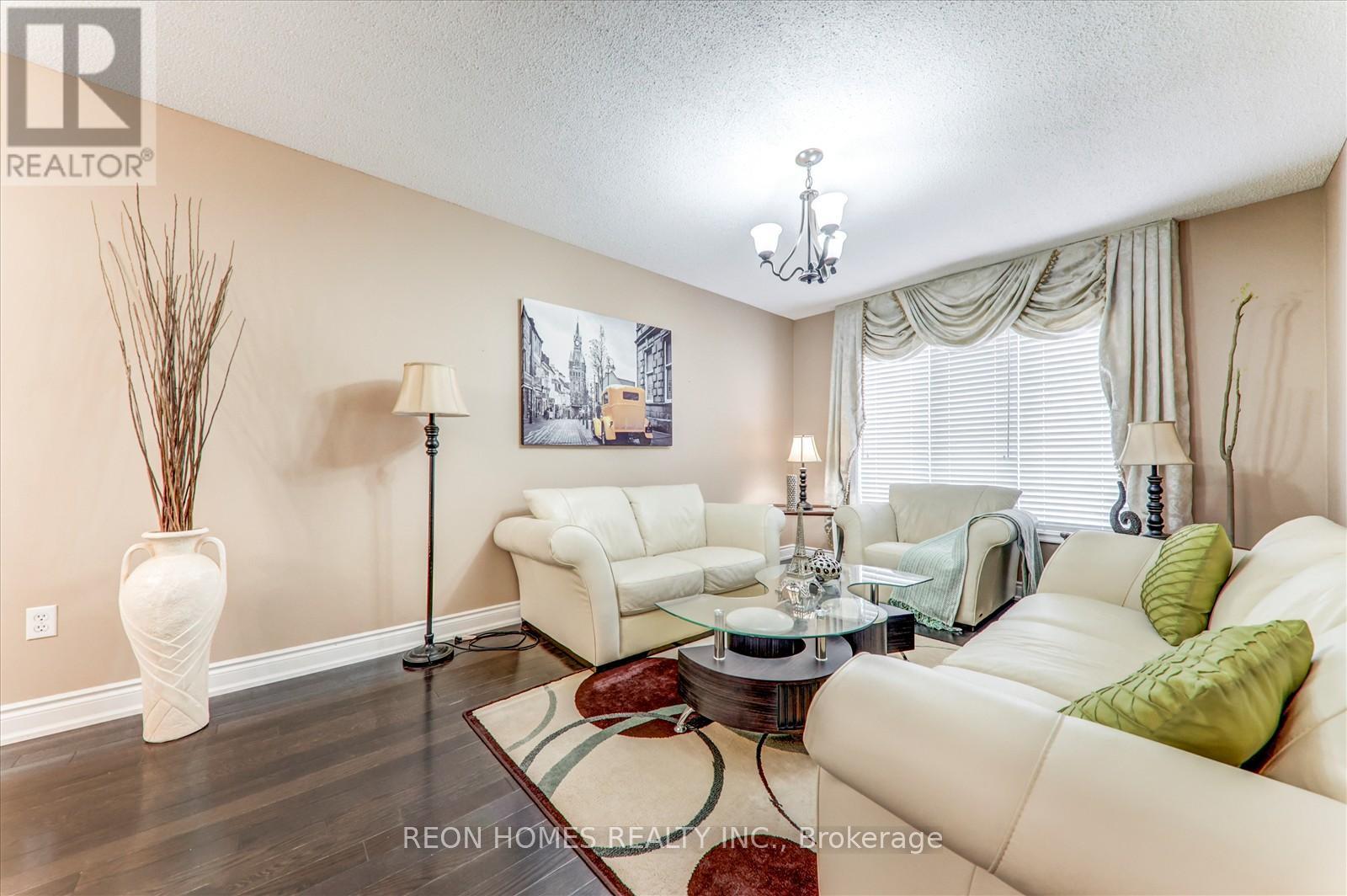 31 Sophia Road, Markham, Ontario  L3S 3Y5 - Photo 15 - N12473834