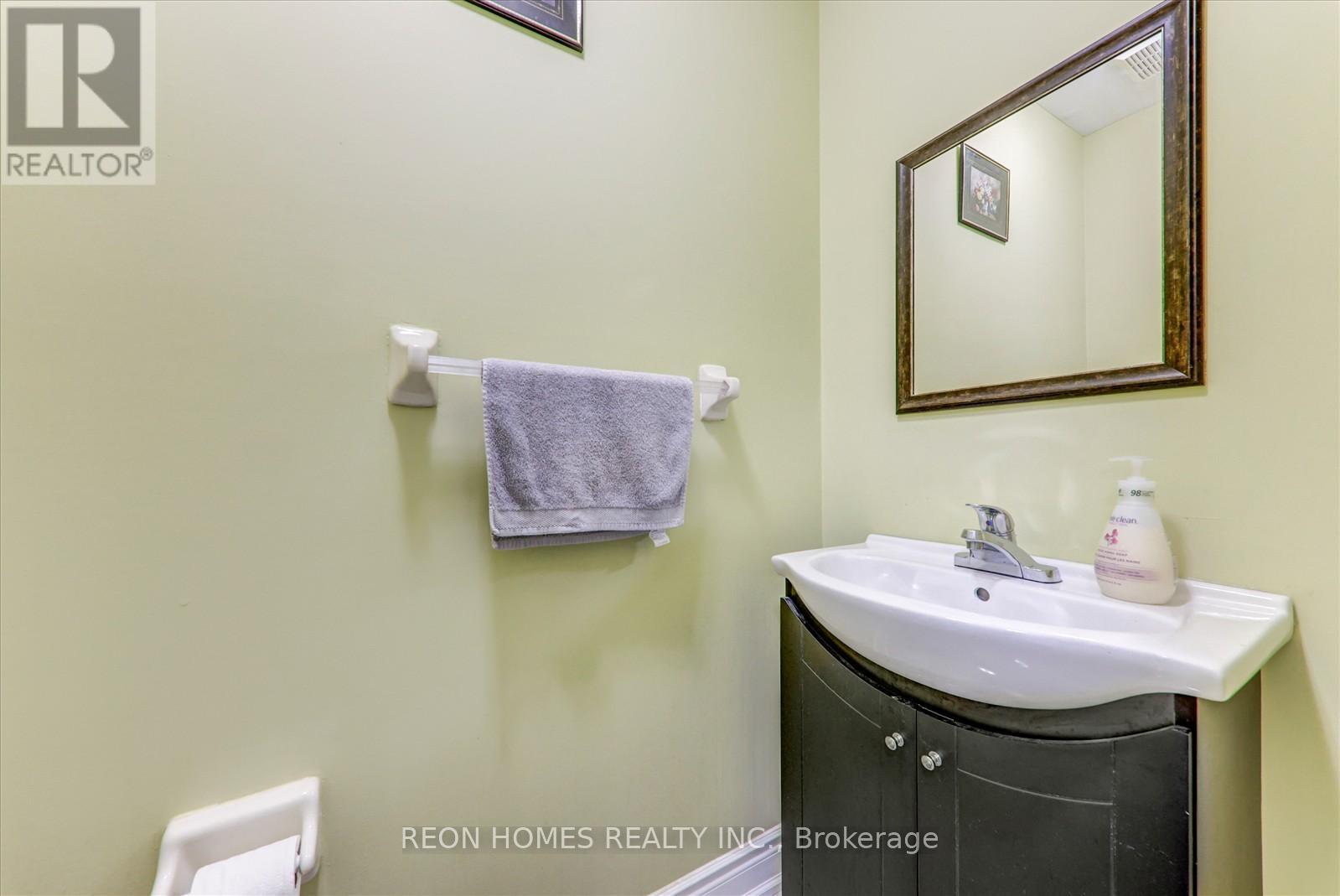 31 Sophia Road, Markham, Ontario  L3S 3Y5 - Photo 18 - N12473834