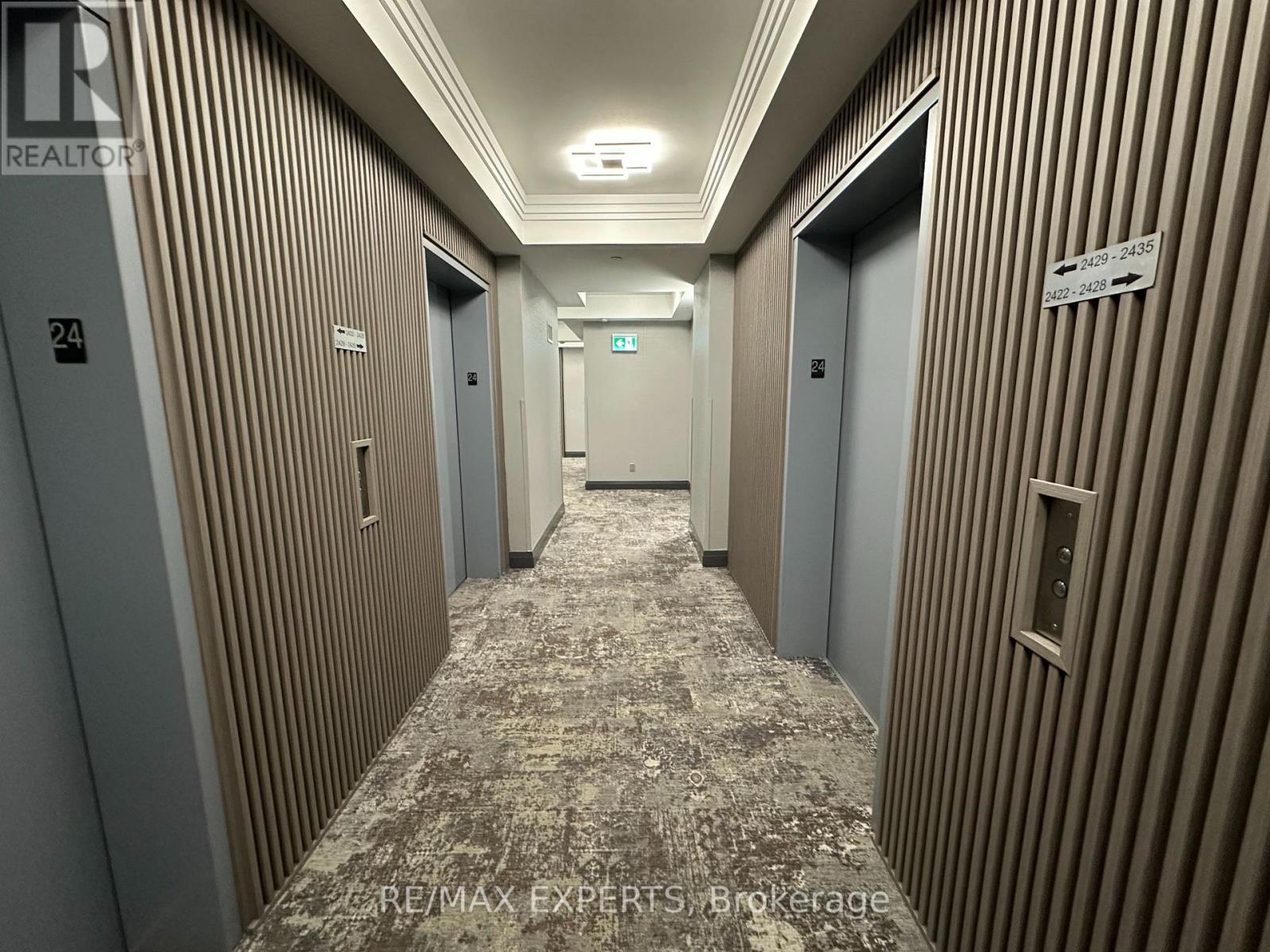 2433 - 7161 Yonge Street, Markham, Ontario  L3T 0C8 - Photo 2 - N12473844