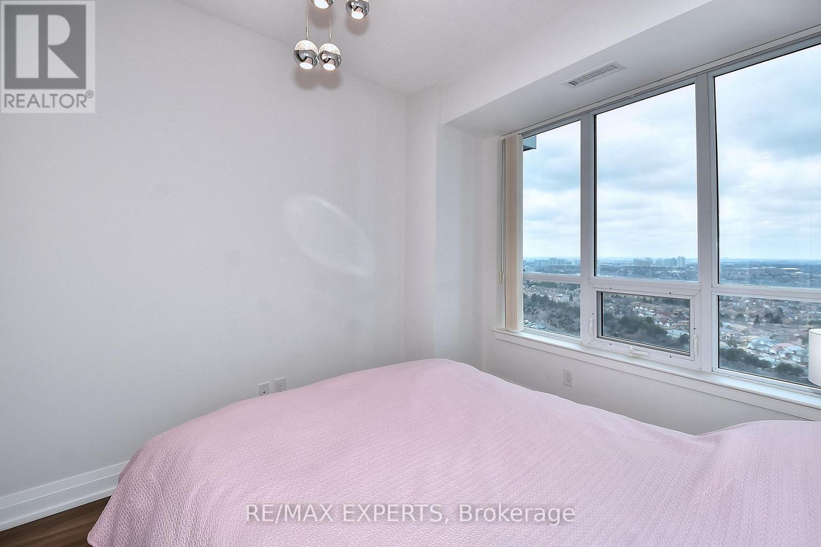 2433 - 7161 Yonge Street, Markham, Ontario  L3T 0C8 - Photo 27 - N12473844