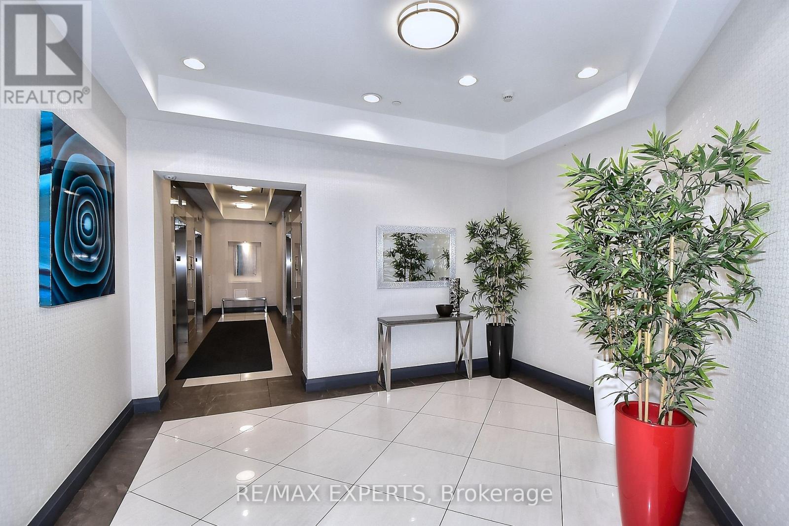 2433 - 7161 Yonge Street, Markham, Ontario  L3T 0C8 - Photo 34 - N12473844