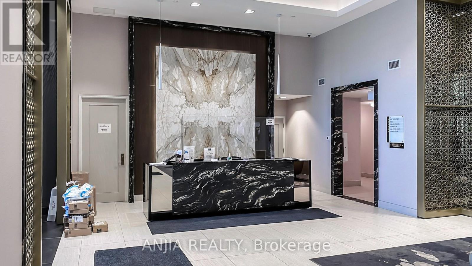 219w - 268 Buchanan Drive, Markham, Ontario  L3R 8G9 - Photo 5 - N12473849