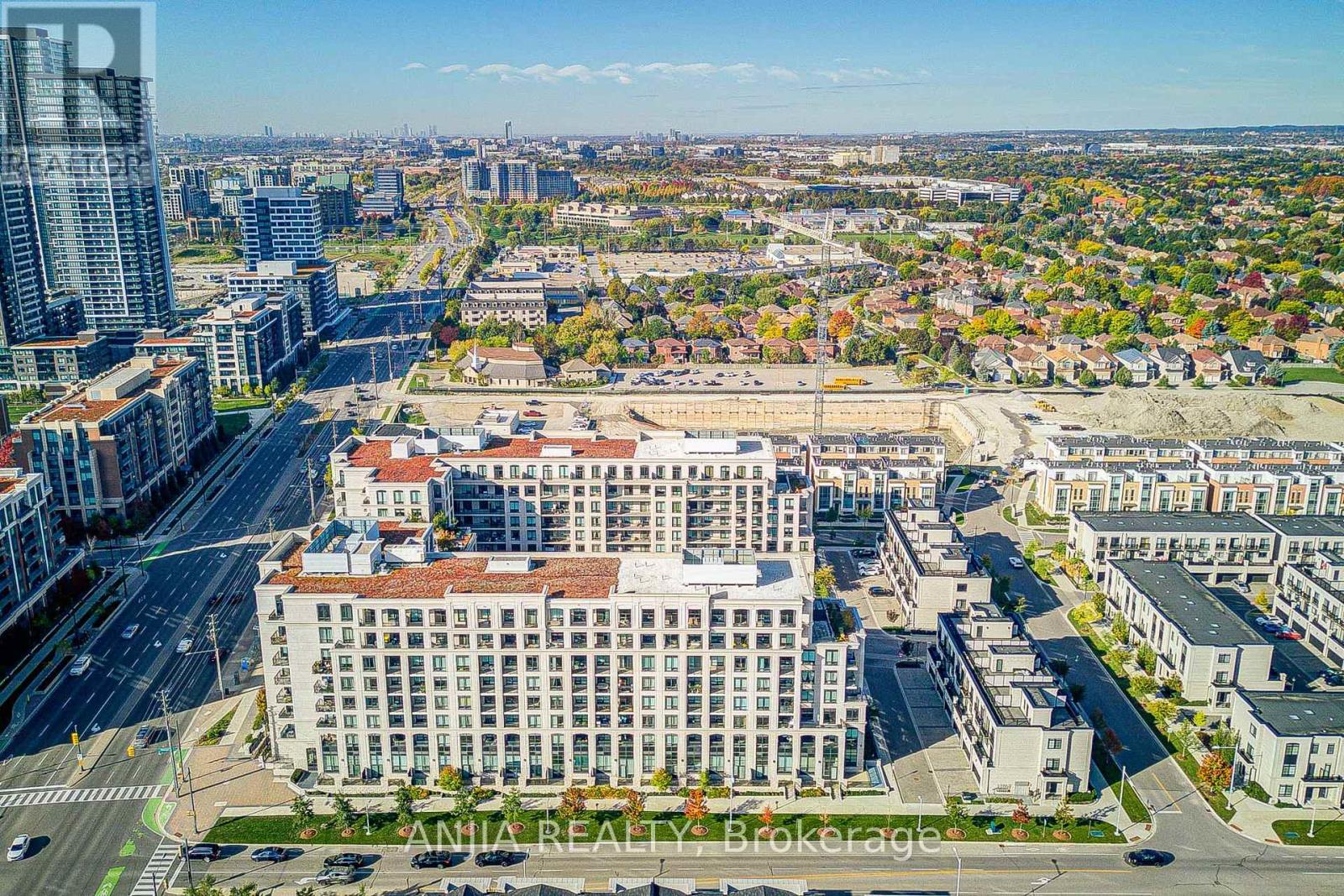 219w - 268 Buchanan Drive, Markham, Ontario  L3R 8G9 - Photo 9 - N12473849